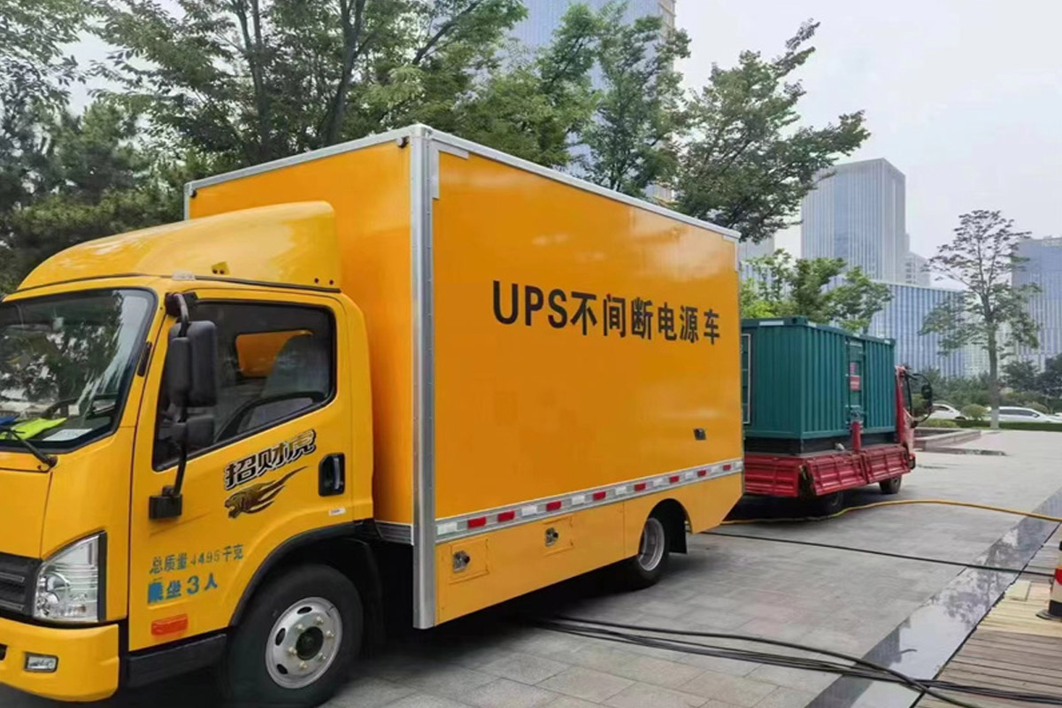 五原发电机租赁施工现场
